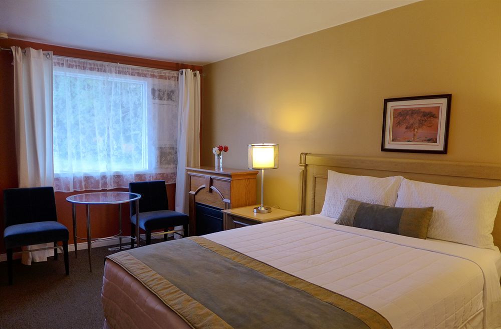 Motel De La Riviere Piedmont Exterior photo